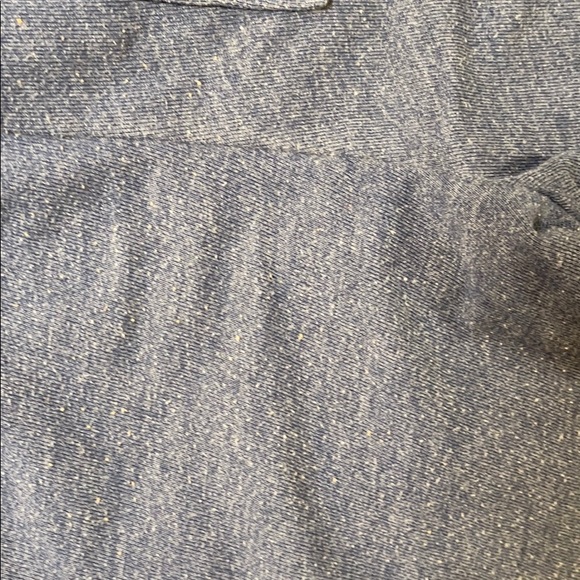 GAP Shorts - Picture 2 of 2